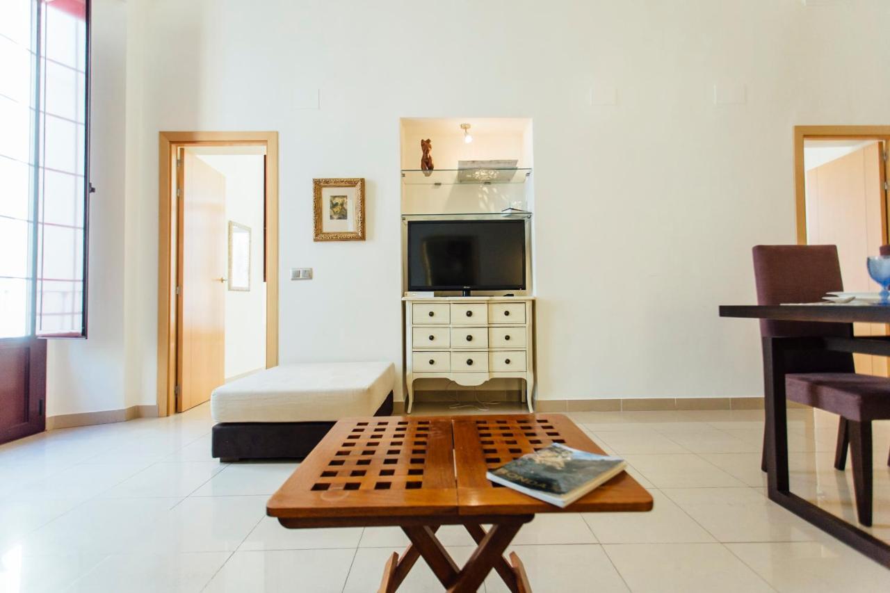 Appartement Bright And Central- 2bd 1bth- Malhara